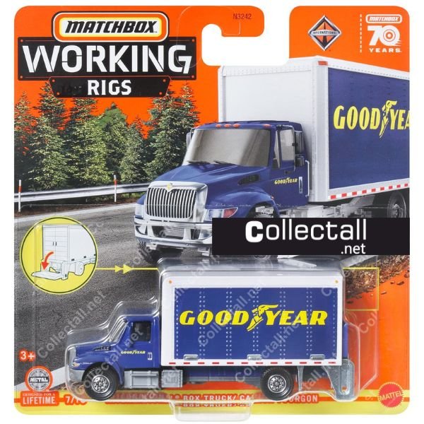 International Box Truck (7/16)